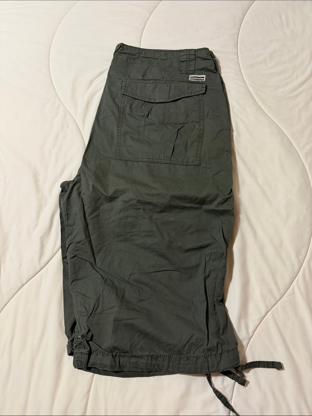 Sean John Dark Olive Cargo Shorts - Picture 4 of 5